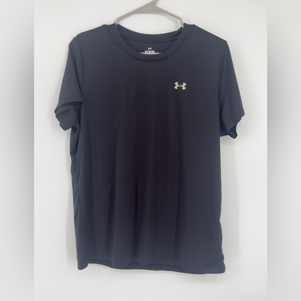 Under Armour Men's Dark Tee with Logo